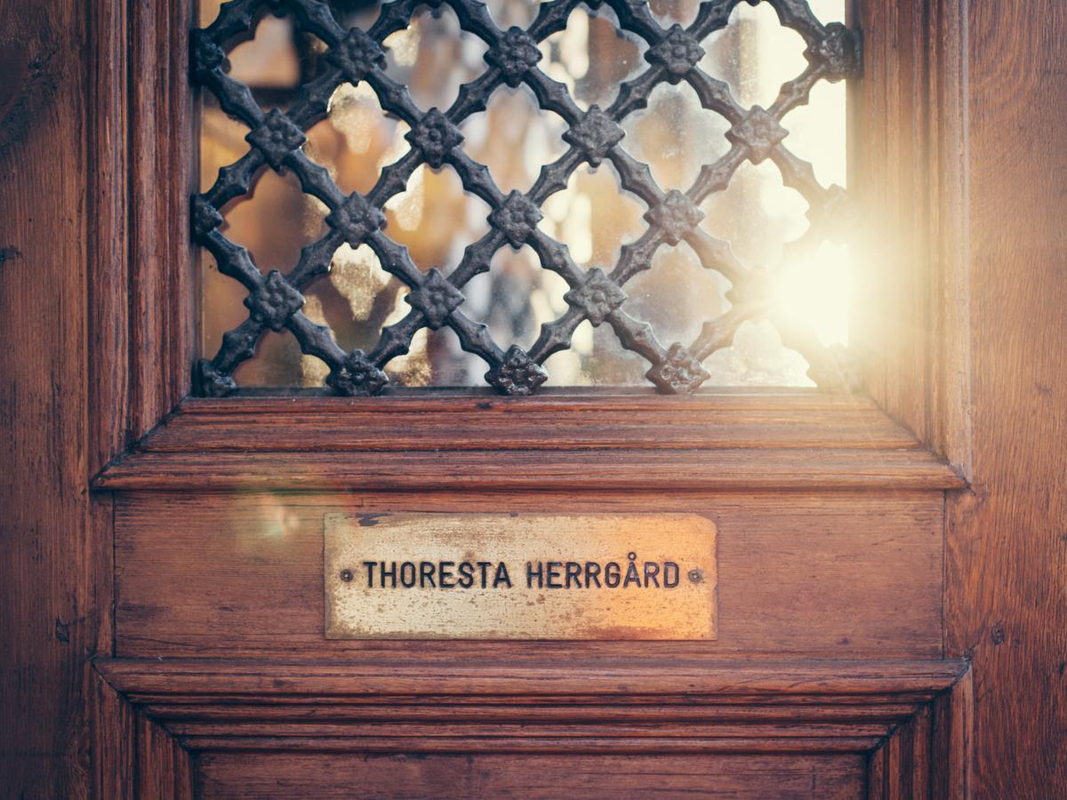 Thoresta Herrgard Bro Екстериор снимка